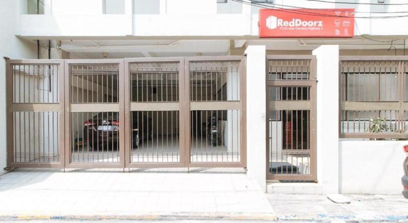 Reddoorz Plus Near Osmena Highway 2 Hotel Manila Exterior foto